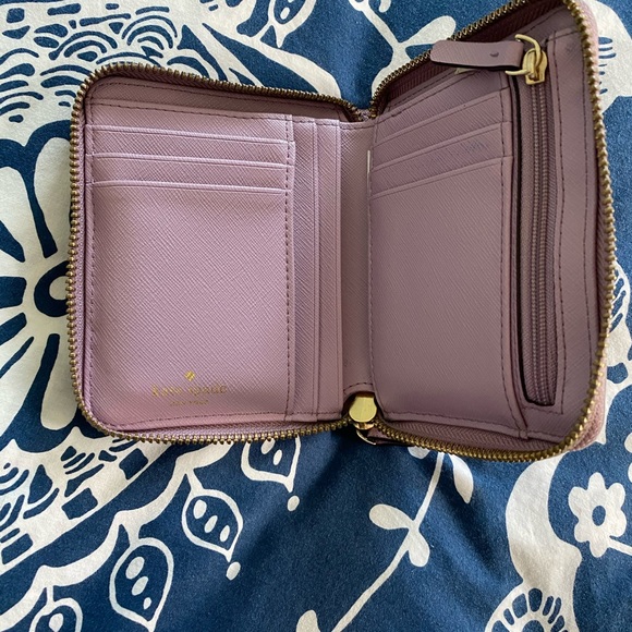 Kate Spade wallet - Picture 2 of 3